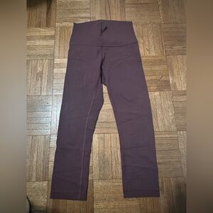 Lululemon Wunder Under Sz 6 21inseam